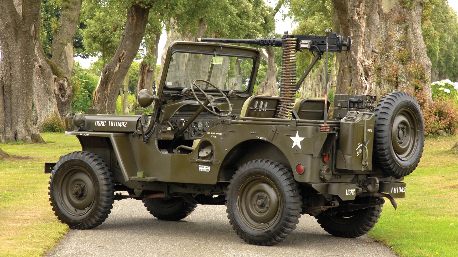 九游jiuyou-世界杯巅峰对决:激烈战斗中诞生奇迹瞬间,世界杯殿堂十大经典对决